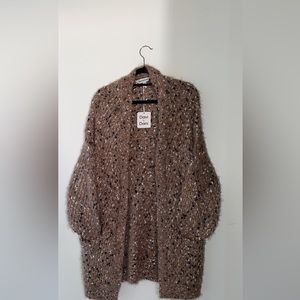 Brown wBlack and white woven in, Long sleeve w/ pockets. Davi & Dani size Medium